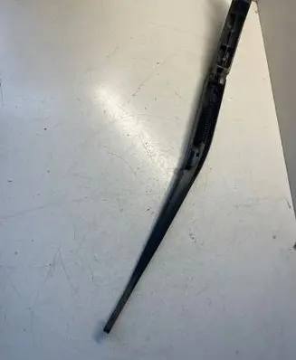 Subaru Legacy Front wiper blade arm 16621