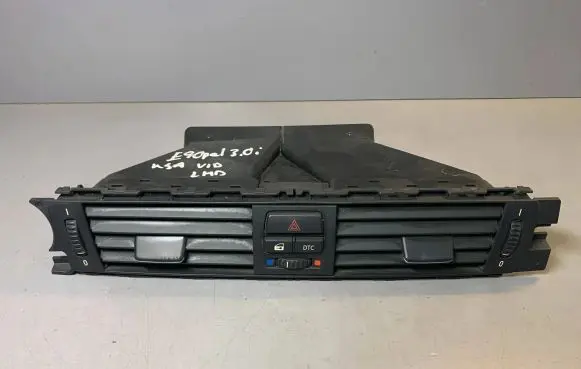 BMW 3 E90 E91 Dash center air vent grill 64226924082 64229123301 64229151173