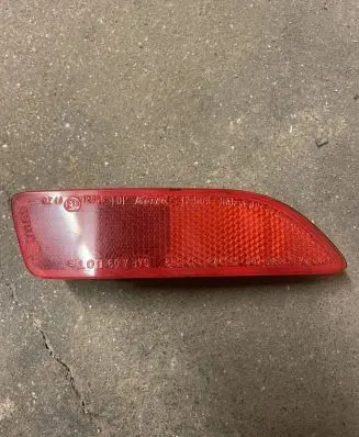 Lexus CT 200H Rear tail light reflector