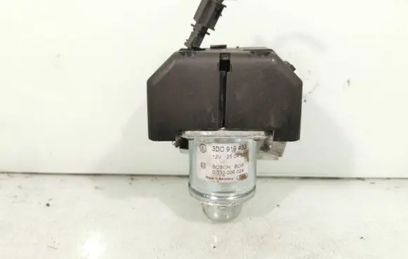 Volkswagen Touareg I Other relay 3D0919433 0333006024