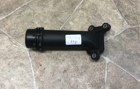 BMW 5 F10 F11 Engine coolant pipe/hose 7810707