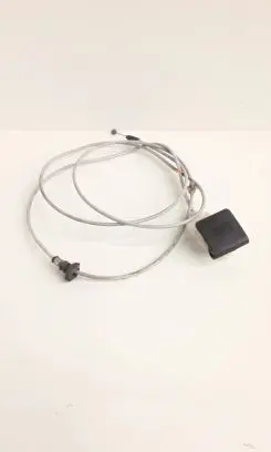 Toyota Avensis T250 Engine bonnet/hood lock release cable 