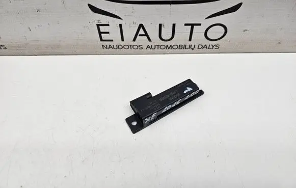 Jaguar XE Keyless system antenna AH4215K603AA 5E08X0107