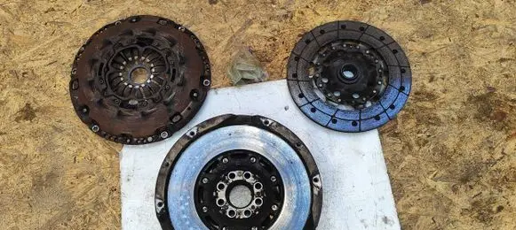 Lexus IS 220D-250-350 Clutch set kit