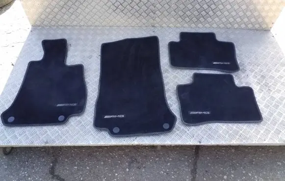 Mercedes-Benz EQC Car floor mat set A2536801506 A2536801606 A2536801706