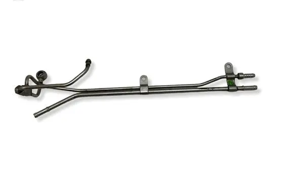 Volkswagen PASSAT B6 Fuel line pipe 06F127501Q