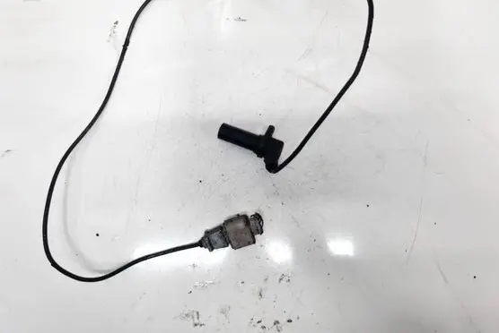 Volkswagen Golf IV Crankshaft position sensor 038907319E