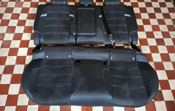 Seat set