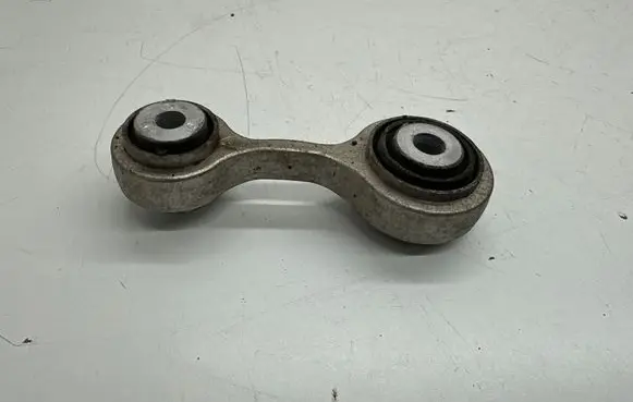BMW 5 F10 F11 Rear control arm 6775683