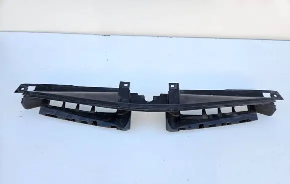 Mercedes-Benz GLE W167 Engine bonnet/hood lock trim molding A1678858302