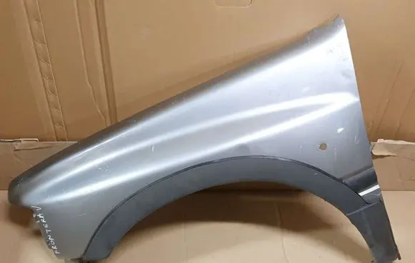 Opel Frontera A Fender