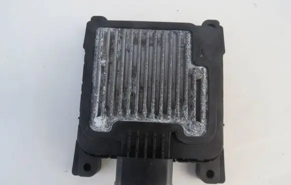 Volvo XC90 Fuel injection pump control unit/module 4N5T9C105AG 30769225 0580001007
