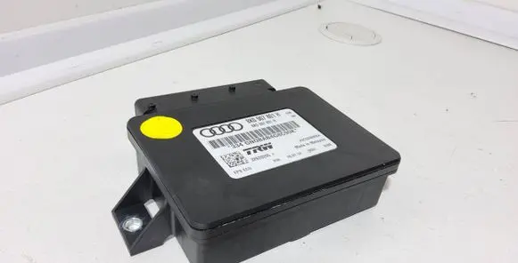 Audi A5 8T 8F Hand brake control module 8K0907801H A2C53369554