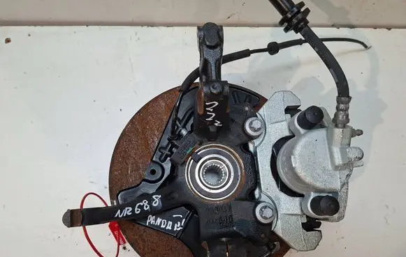 Fiat Panda III Front wheel hub spindle knuckle S27647688