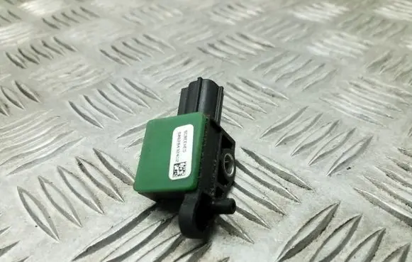Volkswagen Tiguan Airbag deployment crash/impact sensor 5N0959351