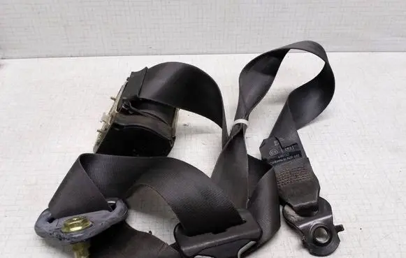 Opel Movano A Front seatbelt 191857827