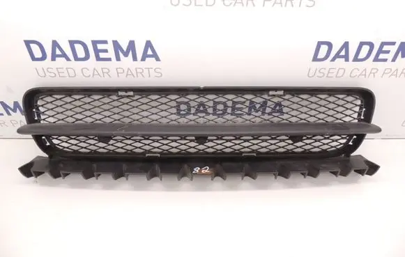 Volvo C70 Front bumper lower grill 08620357 D82