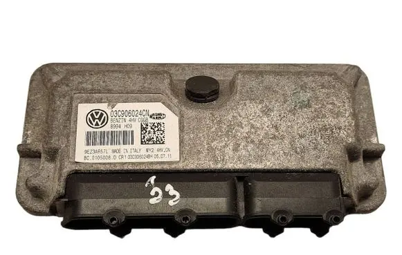 Volkswagen Polo V 6R Engine control unit/module 03C906024CN 9EZ3AR57L
