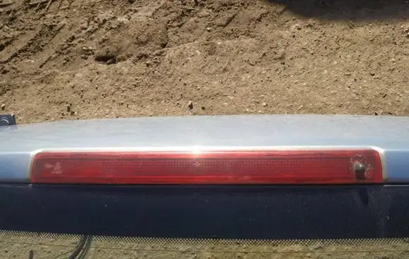 Renault Scenic II - Grand scenic II Third/center stoplight
