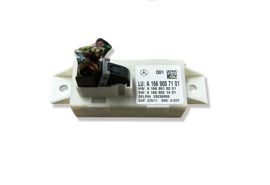 Mercedes-Benz C W204 Light module LCM 28298906 A1669007101