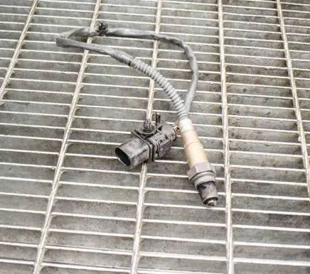 Ford Kuga II Lambda probe sensor 9670608880 0281004151