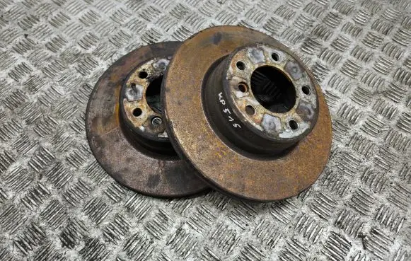 BMW 5 E60 E61 Front brake disc
