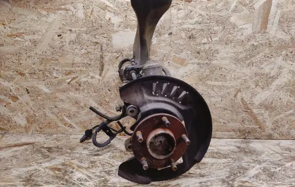 Nissan 240ZX, 280ZX, 300ZX Front wheel hub spindle knuckle