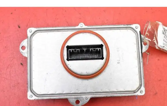 Peugeot 5008 Voltage converter/converter module L90125449