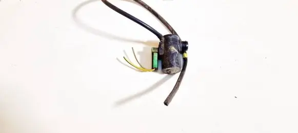 Subaru Legacy Windscreen/windshield washer pump