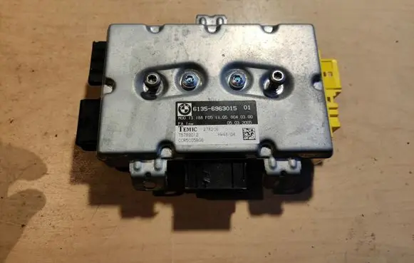 BMW 5 E60 E61 Door control unit/module 6135696301501