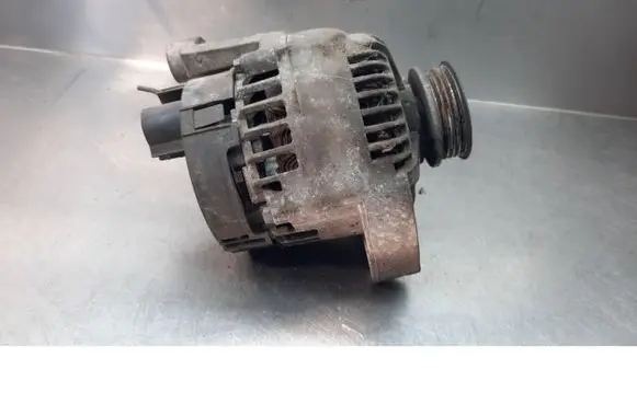 Fiat Punto (188) Generator/alternator 46530261