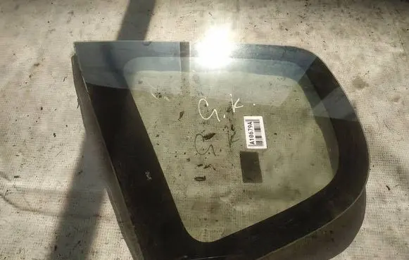 Honda Jazz Rear side window as2