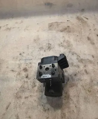 Audi A8 S8 D2 4D ABS Pump 8E0614111T
