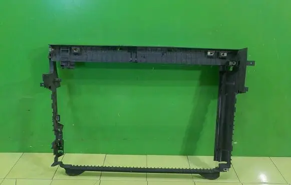 Jaguar XE other engine part 