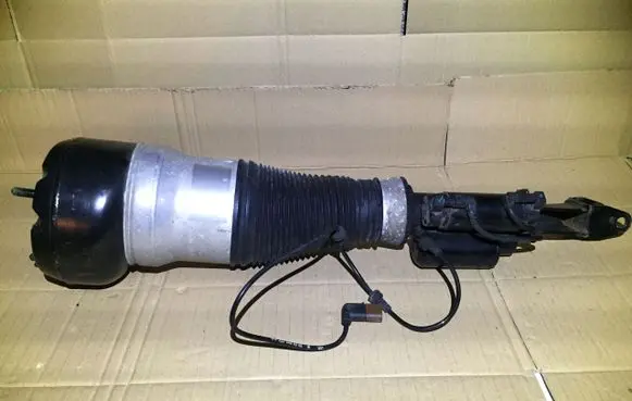 Mercedes-Benz GLE AMG (W166 - C292) Front shock absorber/damper 