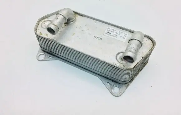 Audi TT TTS Mk2 Gearbox / Transmission oil cooler 02E409061B