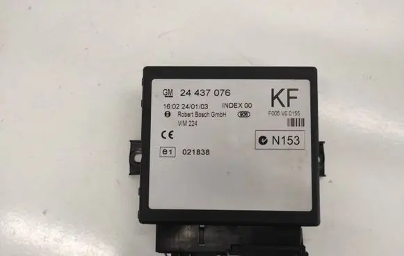 Opel Zafira A Comfort/convenience module 24437076 021838