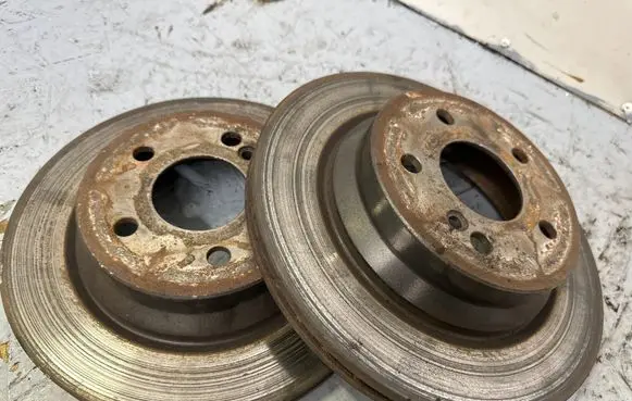 Mercedes-Benz E W211 Rear brake disc