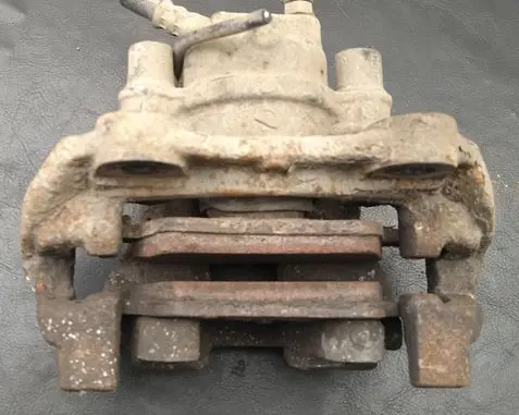 Mercedes-Benz E W211 Rear brake caliper A0024202683