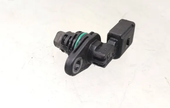 Volkswagen PASSAT B6 Camshaft position sensor 030907601e