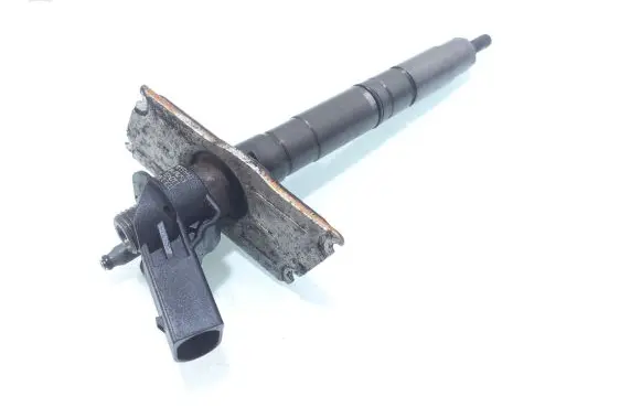 Audi A5 Sportback 8TA Fuel injector 03L130277