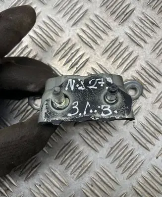 Nissan Juke I F15 Rear door upper hinge 
