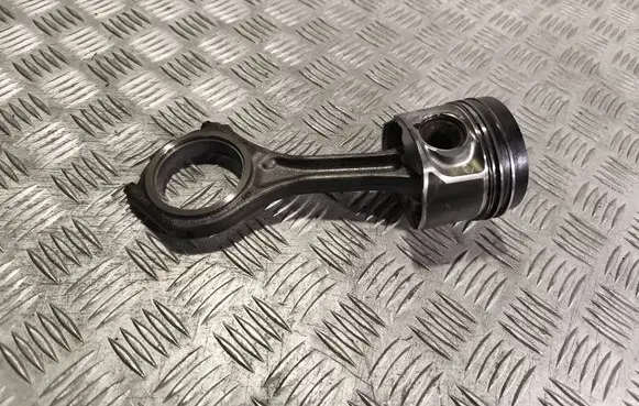 Audi A6 S6 C6 4F Piston with connecting rod 174 059AB