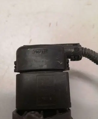 Volkswagen PASSAT B6 Mass air flow meter