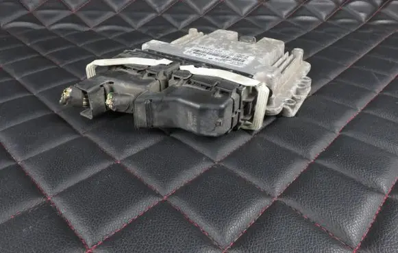 Ford Mondeo MK IV Engine control unit/module ECU 0261S08877 DV2112A650HB CV6A12B684BB