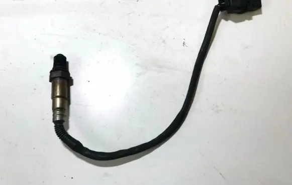 BMW 5 E60 E61 Lambda probe sensor 0281004019 7791592-01