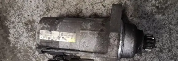 Volkswagen PASSAT B6 Starter motor 02m911023n