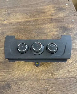 Renault Master III Climate control unit 275106521r