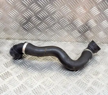Mercedes-Benz C W205 Engine coolant pipe/hose A2055017484