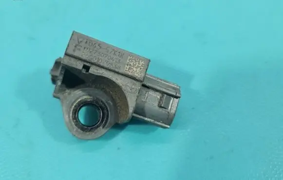 Mazda CX-5 Fuel cut-off switch KD45-57K1X IMPRK1420259